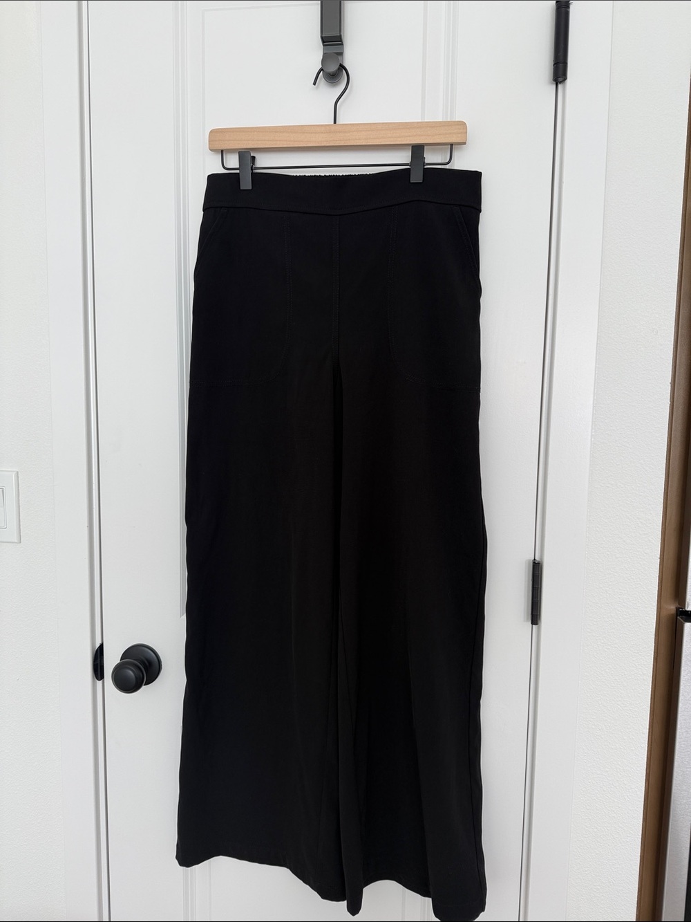 Max Studio Black Pull-On Wide Leg Pants